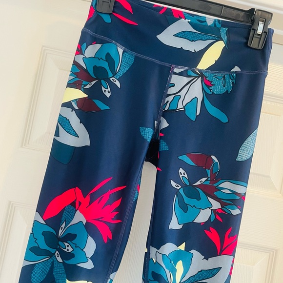 JoyLab Tropical Performance Leggings - Picture 3 of 5